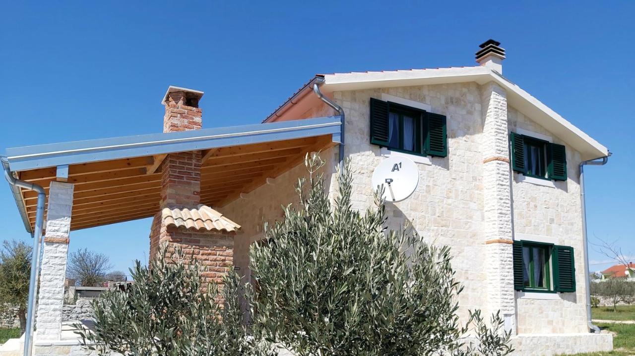 Villa Stone Pearl With Heated Swimming Pool Свети-Филип-и-Яков Экстерьер фото